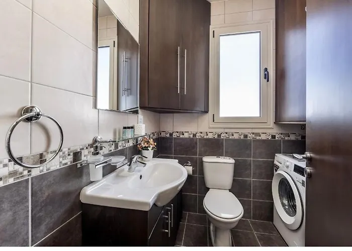 Daffodil In Pernera *